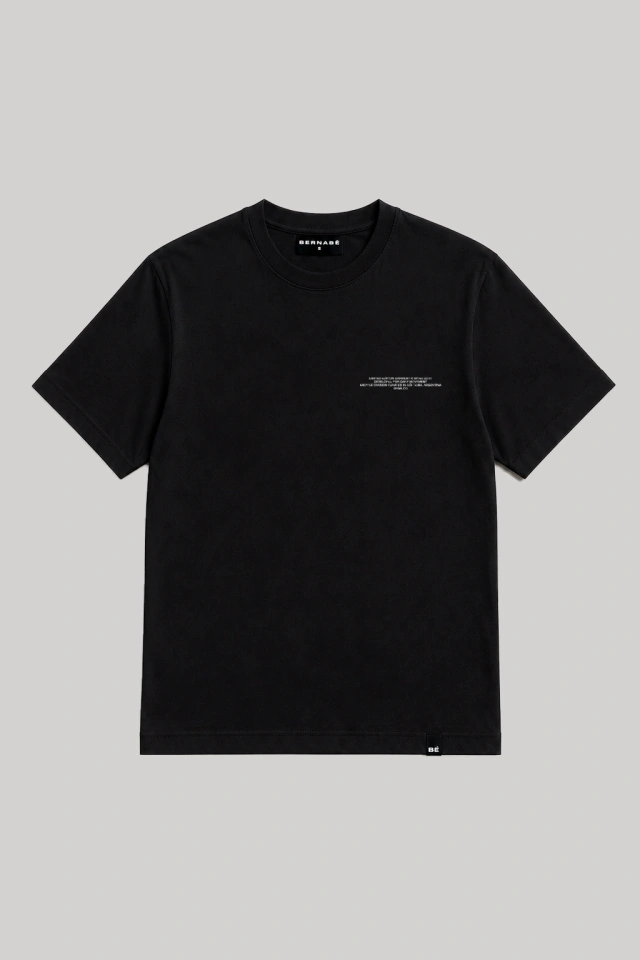 Remera Institucional Regular negra
